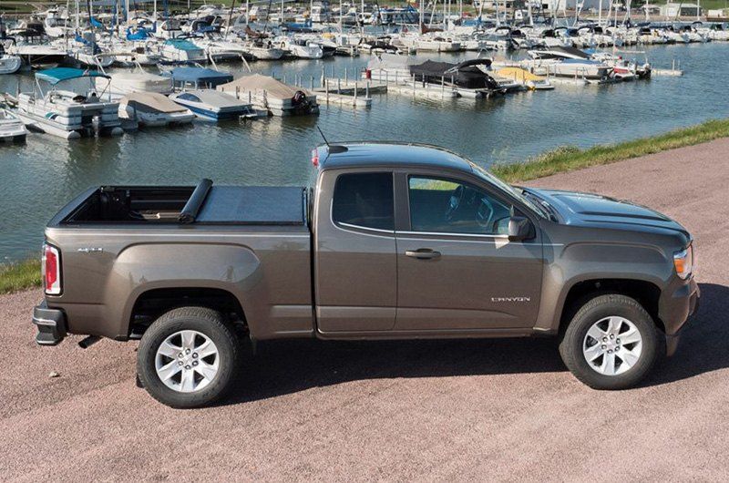 Truxedo® • 574301 • Lo Pro QT® • Soft Roll Up Tonneau Cover • GMC Sierra 1500 Limited 2023