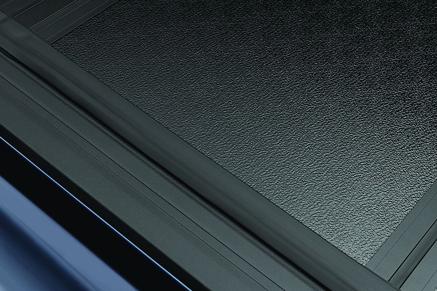 RTX® • RTX14021 • Hard Folding Tonneau Cover • Chevy Silverado / Sierra 6'6" 19-21